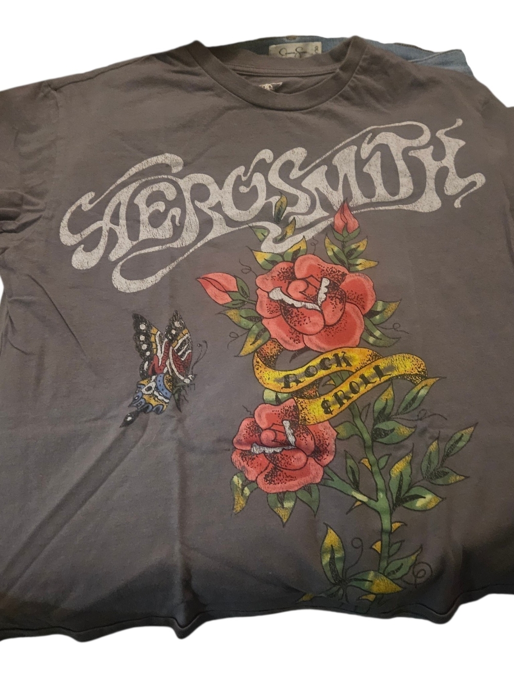 Aerosmith Graphic Tee with Red Roses